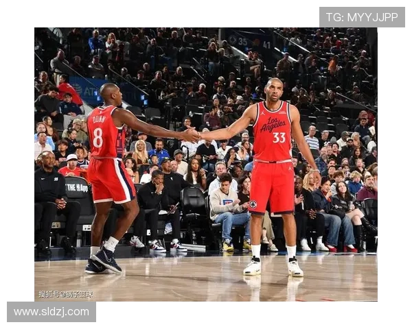 原创再见保罗!快船昏招不断,泰伦卢公开发声,他才是罪魁祸首